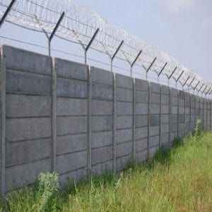 Precast Wall With GI Barbed Wire Fencing in Nanded